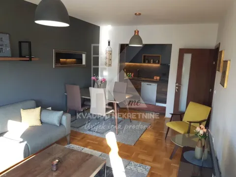 Izdavanje, dvosoban stan, 70m², Donja Gorica, Podgorica - image 4