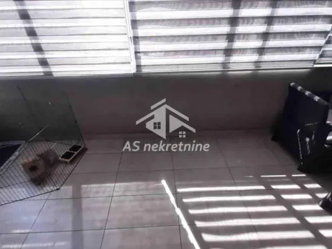 Izdavanje, četvorosoban stan, 96m², Crveni Krst, Beograd - image 20