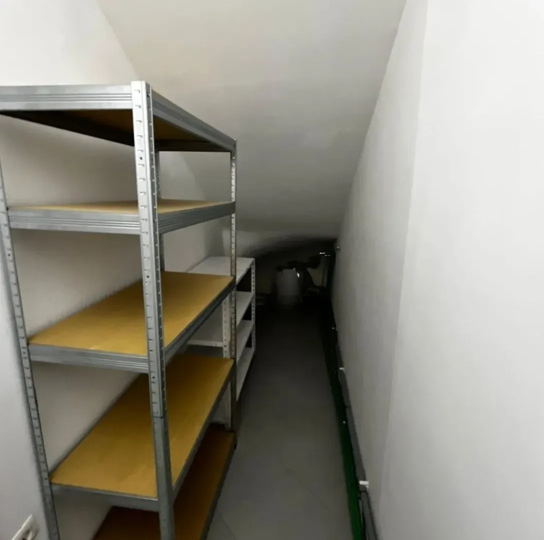 Sale, office space, 92m², Nova Dalmatinska, Podgorica