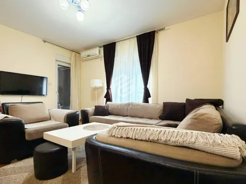 Rent, two bedroom apartment, 68m², Pobrežje, Podgorica - image 2