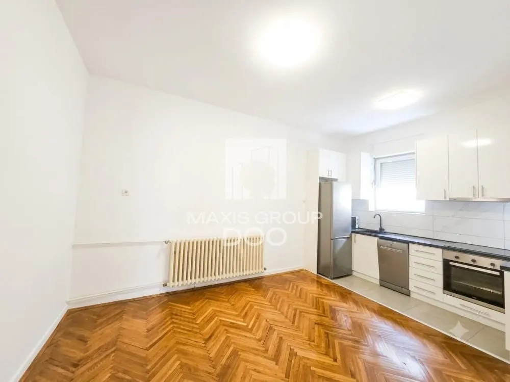 Sale, four bedroom apartment, 91m², Savski Venac, Beograd