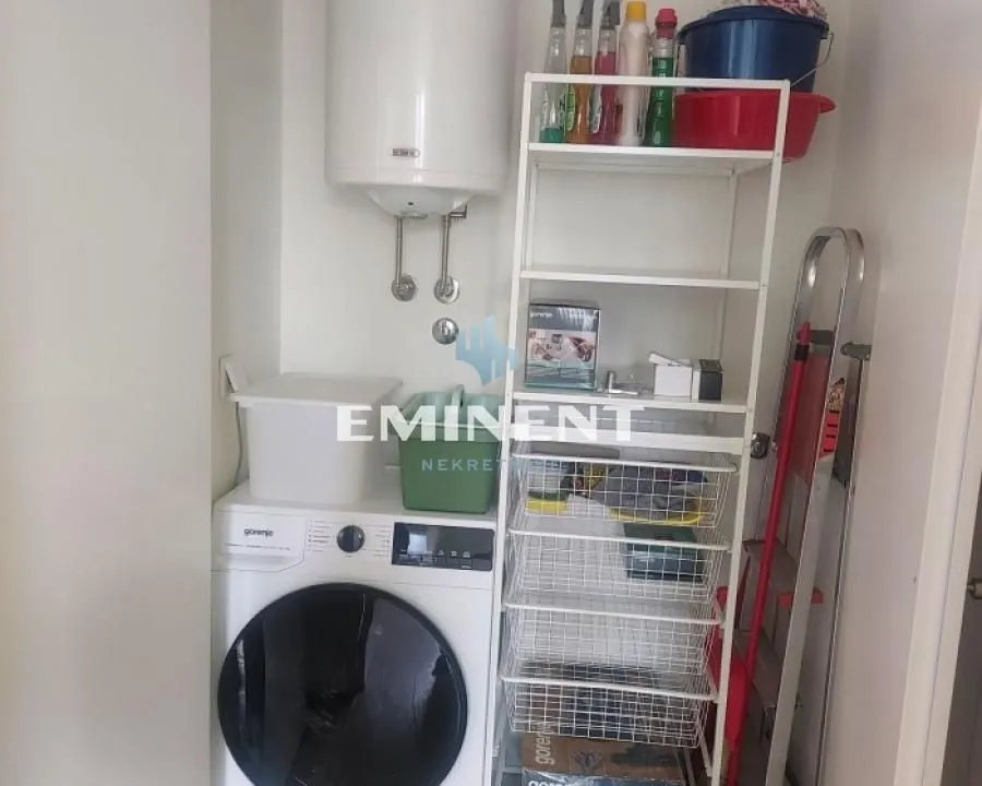 Rent, two bedroom apartment, 56m², Savski Venac, Beograd