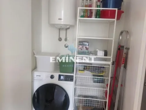 Izdavanje, dvosoban stan, 56m², Savski Venac, Beograd - image 8