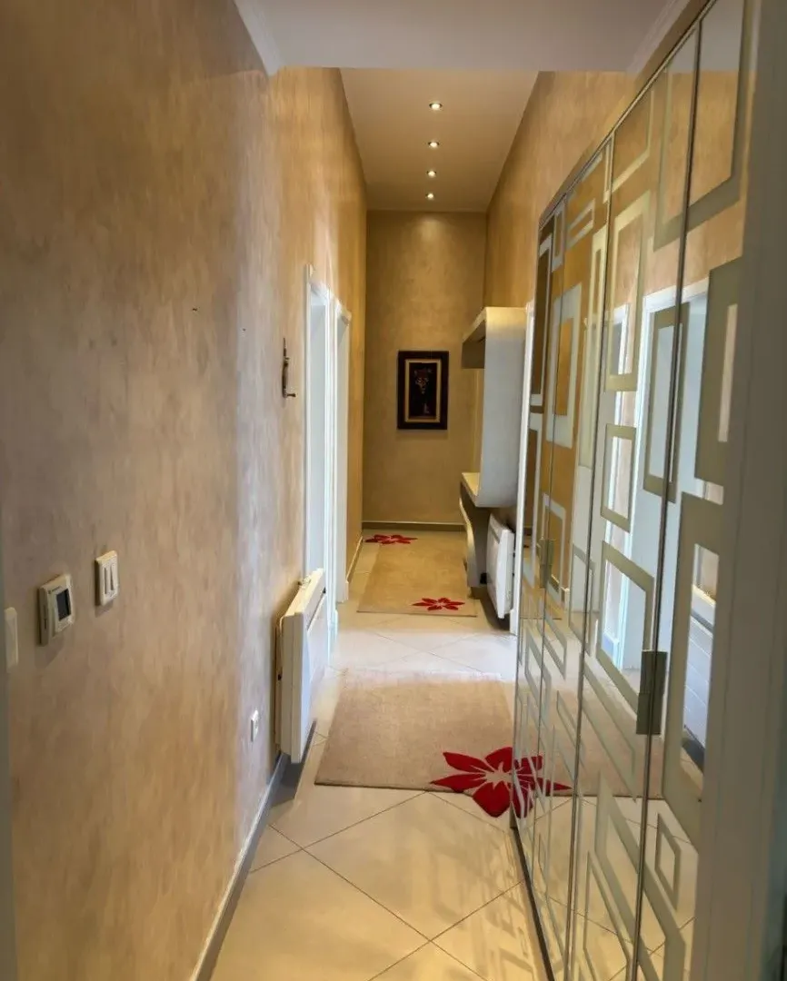 Sale, two bedroom apartment, 100m², Dobrota, Kotor
