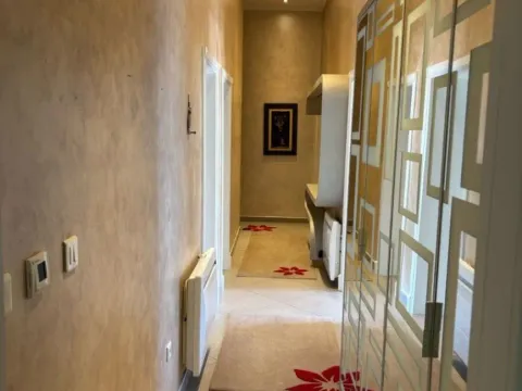 Prodaja, dvosoban stan, 100m², Dobrota, Kotor - image 12