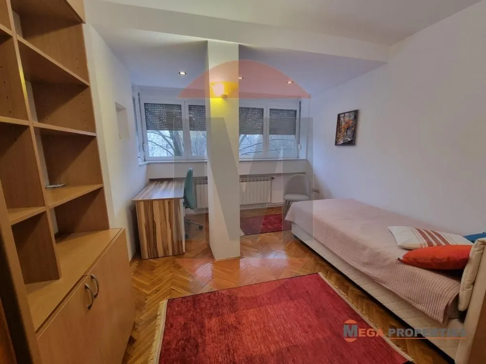 Rent, four bedroom apartment, 124m², Savski Venac, Beograd