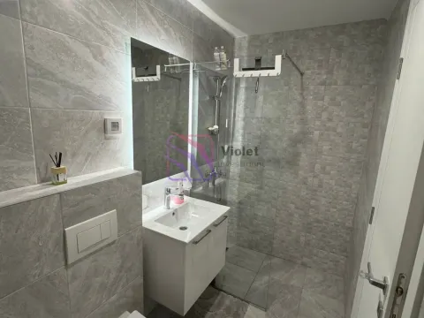 Izdavanje, dvosoban stan, 65m², Stari Aerodrom, Podgorica - image 4