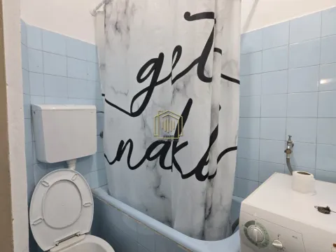 Rent, two bedroom apartment, 60m², Tološi, Podgorica - image 12