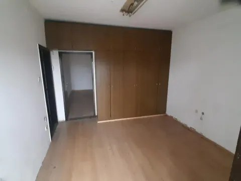 Izdavanje, poslovni prostor, 2000m², Klisa, Novi Sad Sve Podlokacije - image 10