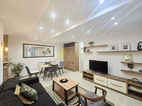 Izdavanje, dvosoban stan, 55m², Donja Lastva, Tivat - image 2