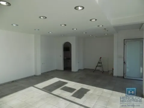 Rent, office space, 60m², Jagodnjak, Paraćin - image 3