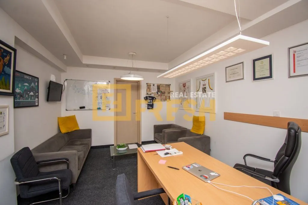 Rent, office space, 129m², Preko Morače, Podgorica