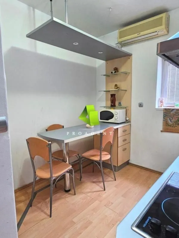 Izdavanje, jednosoban stan, 50m², Medijana, Niš