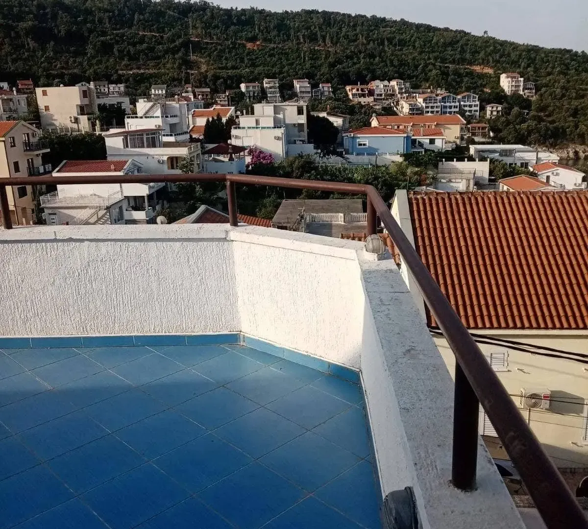 Sale, house, 240m², Utjeha, Bar