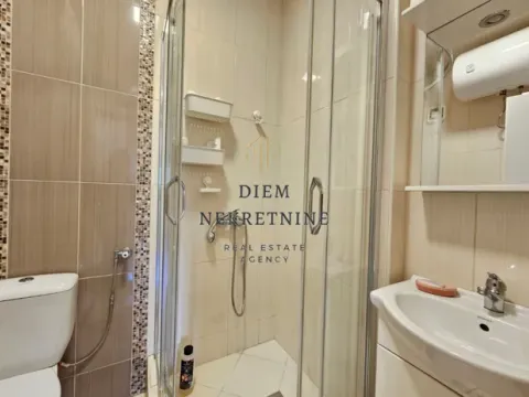Rent, two bedroom apartment, 60m², Centar, Bar - image 4