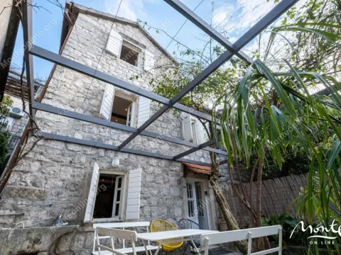 Prodaja, kuća, 95m², Perast, Kotor - image 30