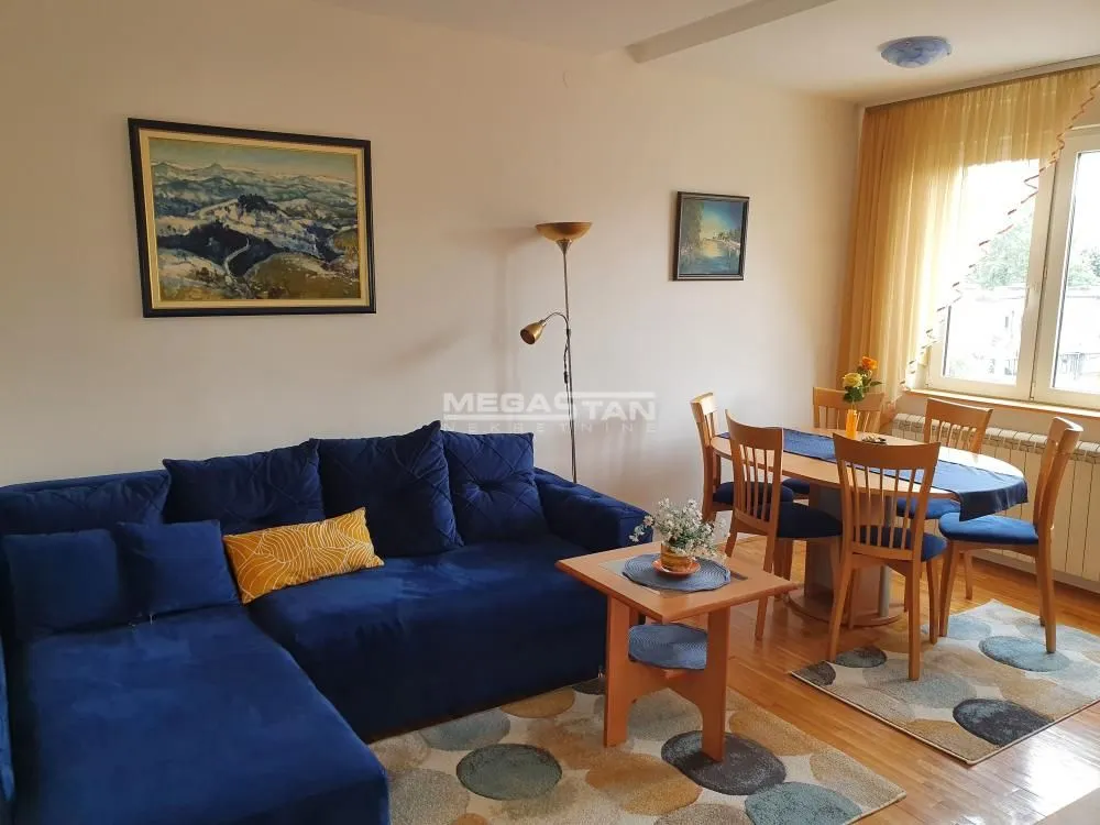 Izdavanje, dvosoban stan, 45m², Stari Grad, Beograd
