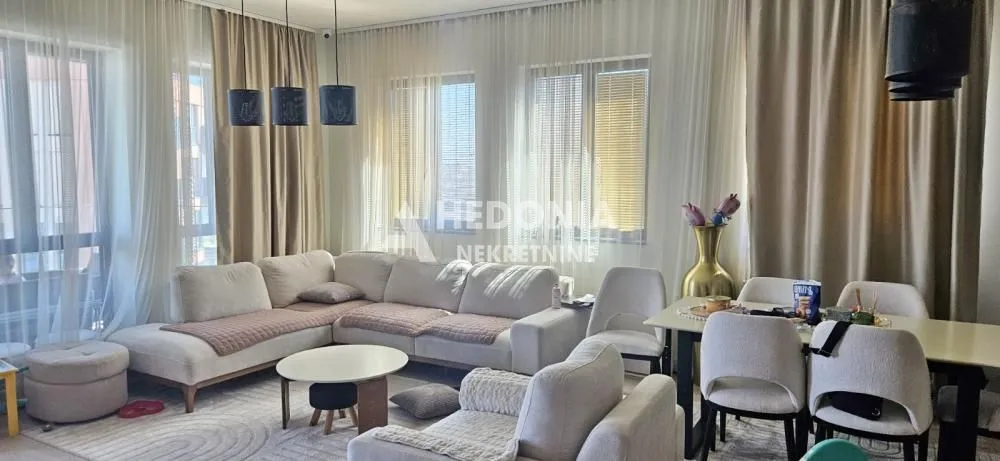 Sale, apartment, 162m², Savski Venac, Beograd