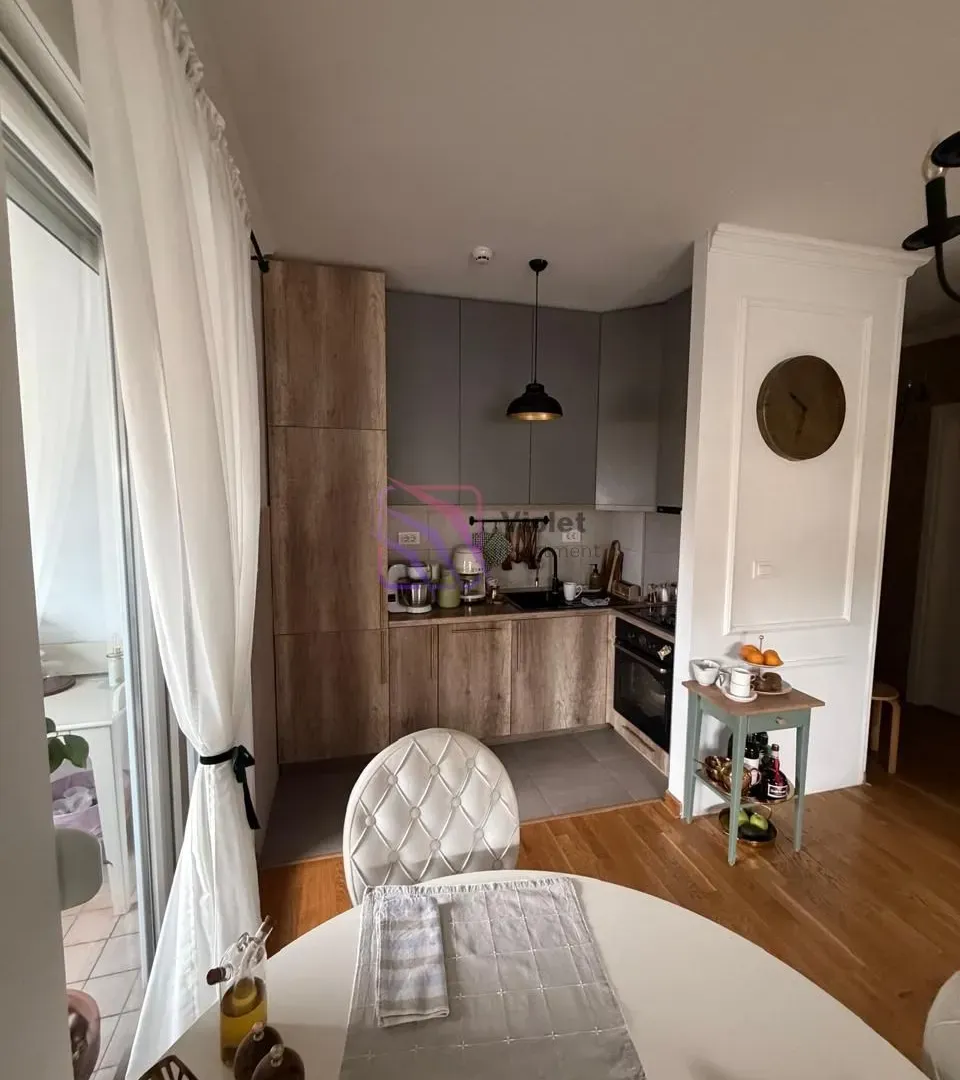 Prodaja, jednosoban stan, 45m², City Kej, Podgorica