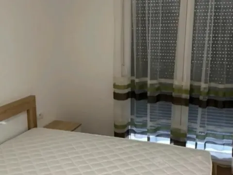 Izdavanje, jednosoban stan, 44m², Gorica C, Podgorica - image 4