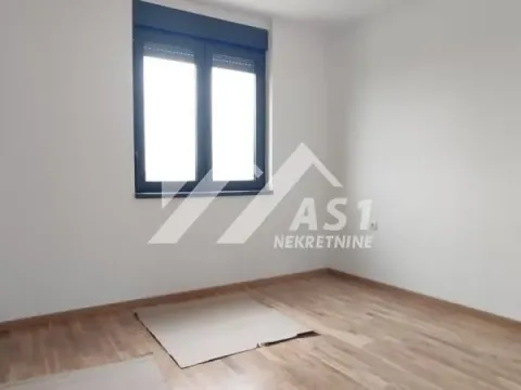 Prodaja, četvorosoban stan, 76m², Veternik, Novi Sad Sve Podlokacije - image 5