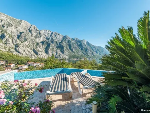 Prodaja, kuća, 148m², Kotor, Crna Gora - image 4