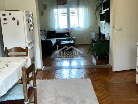 Prodaja, kuća, 173m², Leštane, Grocka - image 4