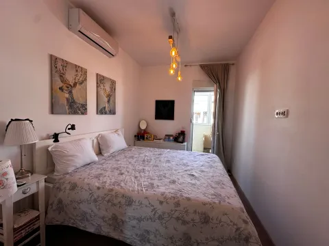 Sale, two bedroom apartment, 64m², Centar, Podgorica - image 5