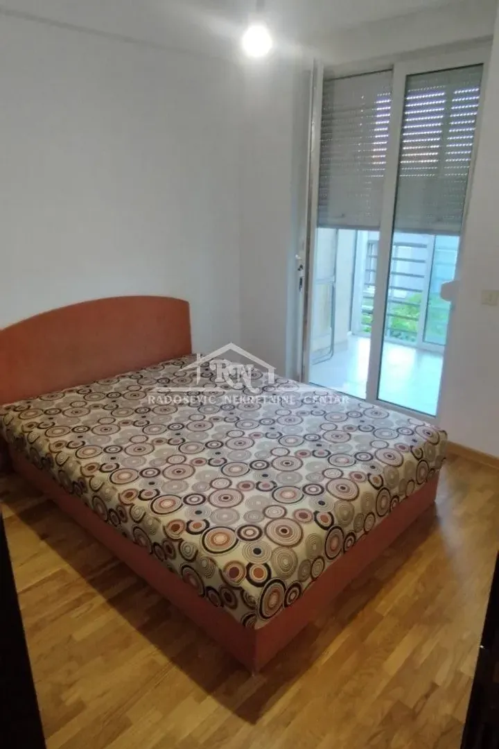 Rent, two bedroom apartment, 45m², Novi Beograd Blok 63, Novi Beograd Sve Podlokacije