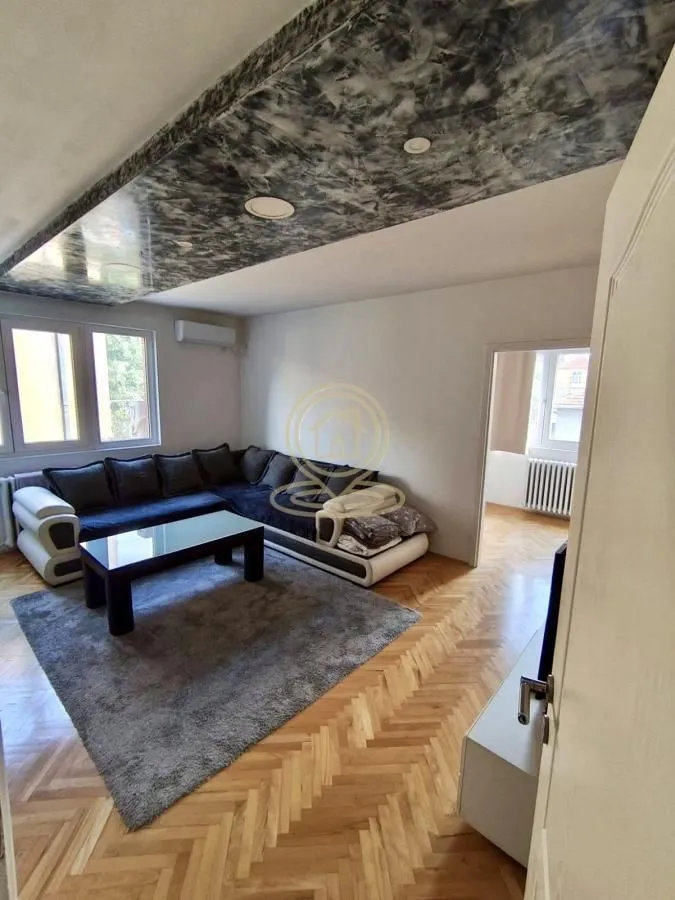 Prodaja, četvorosoban stan, 79m², Palilula, Niš