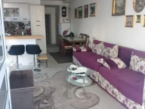 Sale, one bedroom apartment, 45m², Tivat, Crna Gora - image 4
