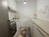 Rent, three bedroom apartment, 100m², Blok 5, Podgorica - image 4