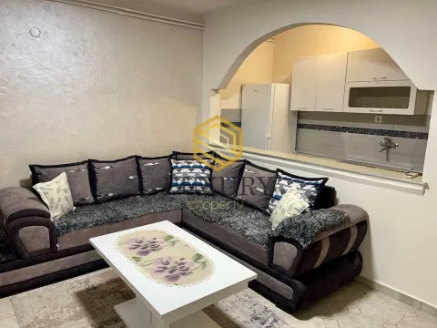 Izdavanje, dvosoban stan, 80m², Zelenika, Podgorica - image 3