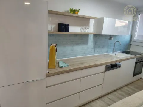 Rent, three bedroom apartment, 72m², Medijana, Niš - image 3