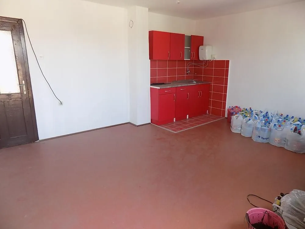 Prodaja, kuća, 280m², Kolonija, Jagodina