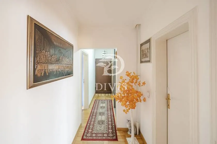 Prodaja, četvorosoban stan, 101m², Vukov Spomenik, Zvezdara Sve Podlokacije