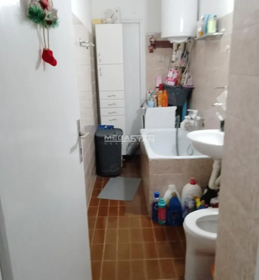 Sale, three bedroom apartment, 55m², Miljakovac, Rakovica