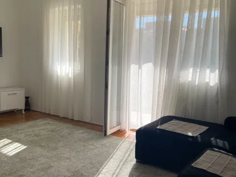 Prodaja, dvosoban stan, 65m², Stari Aerodrom, Podgorica - image 13