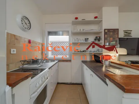 Izdavanje, trosoban stan, 70m², Dedinje Sve Podlokacije, Beograd - image 7