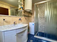 Izdavanje, kuća, 120m², Kotor, Crna Gora - image 2