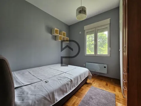 Izdavanje, kuća, 120m², Tološi, Podgorica - image 9