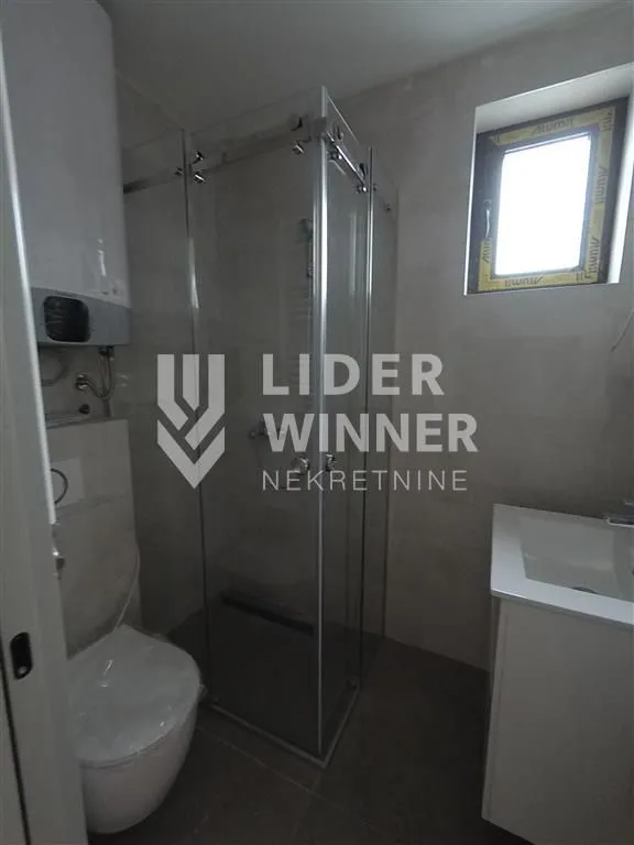 Sale, apartment, 143m², Autokomanda, Voždovac Sve Podlokacije