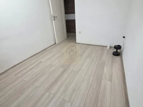Prodaja, trosoban stan, 94m², Medijana, Niš - image 12