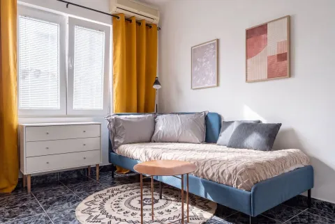 Prodaja, trosoban stan, 68m², Budva, Crna Gora - image 12