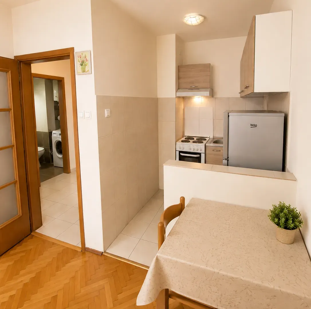 Prodaja, jednosoban stan, 43m², Blok 6, Podgorica