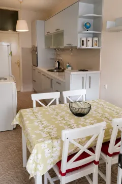 Prodaja, dvosoban stan, 59m², Gintaš, Podgorica - image 4