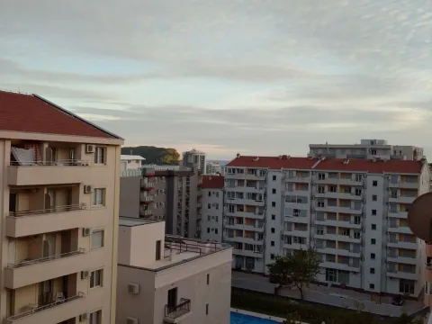 Izdavanje, jednosoban stan, 58m², Budva, Crna Gora - image 2