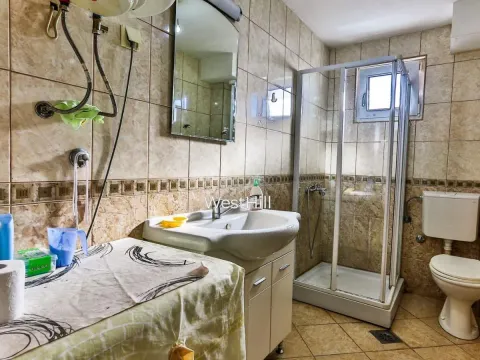 Prodaja, kuća, 420m², Šušanj, Bar - image 8