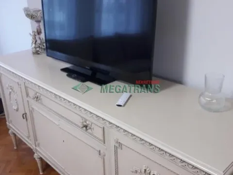 Izdavanje, trosoban stan, 100m², Centar, Novi Sad - image 5