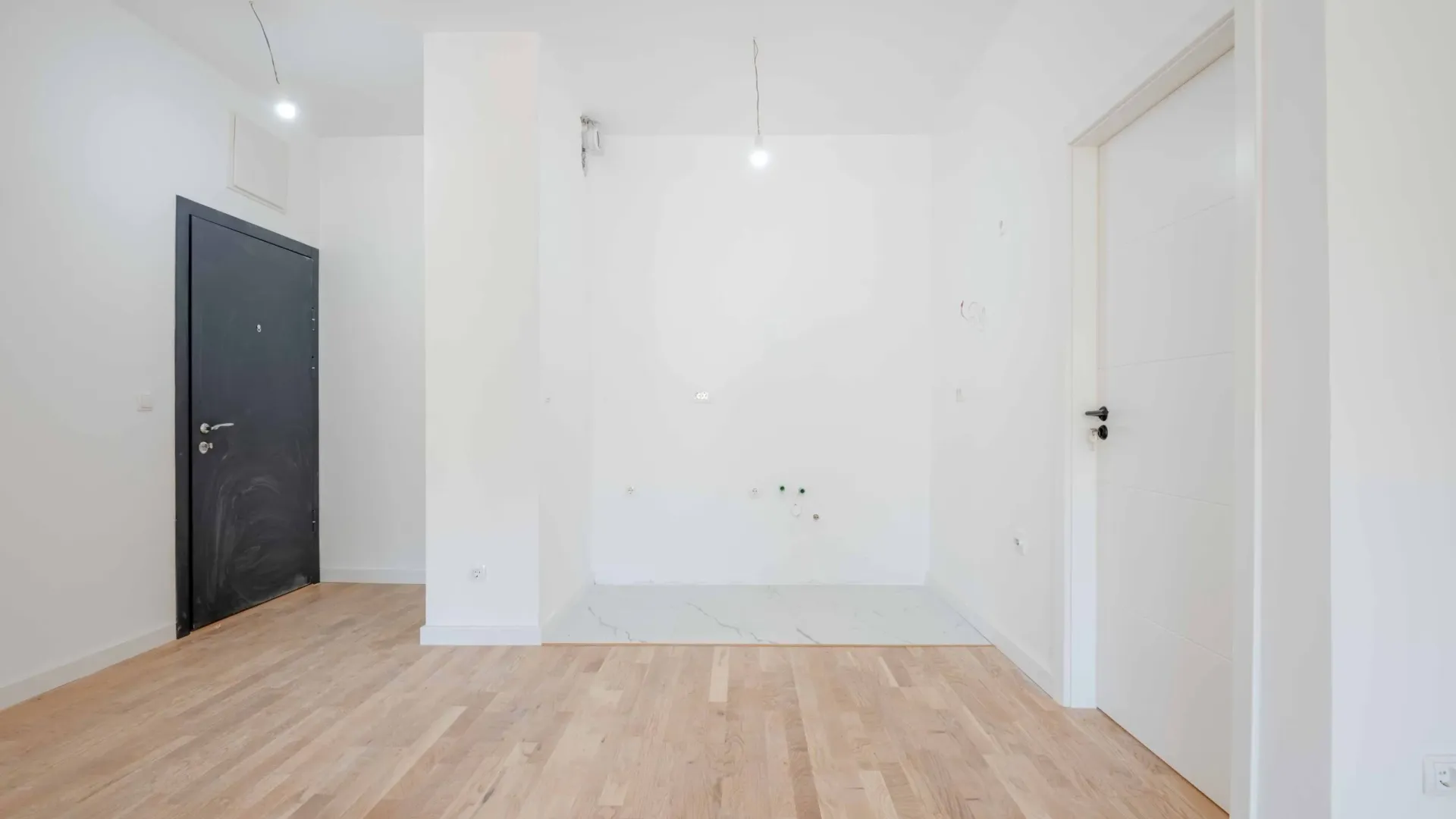 Prodaja, dvosoban stan, 65m², Centar, Bar